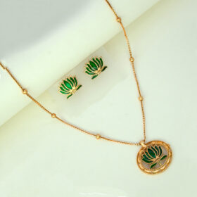 Green-Lotus-Pendant-Necklace-Set