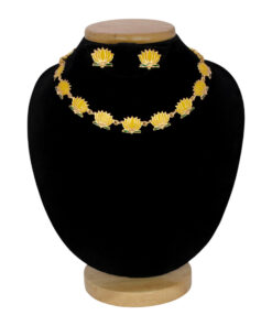 Yellow-Lotus-Link-Design-Necklace-Set